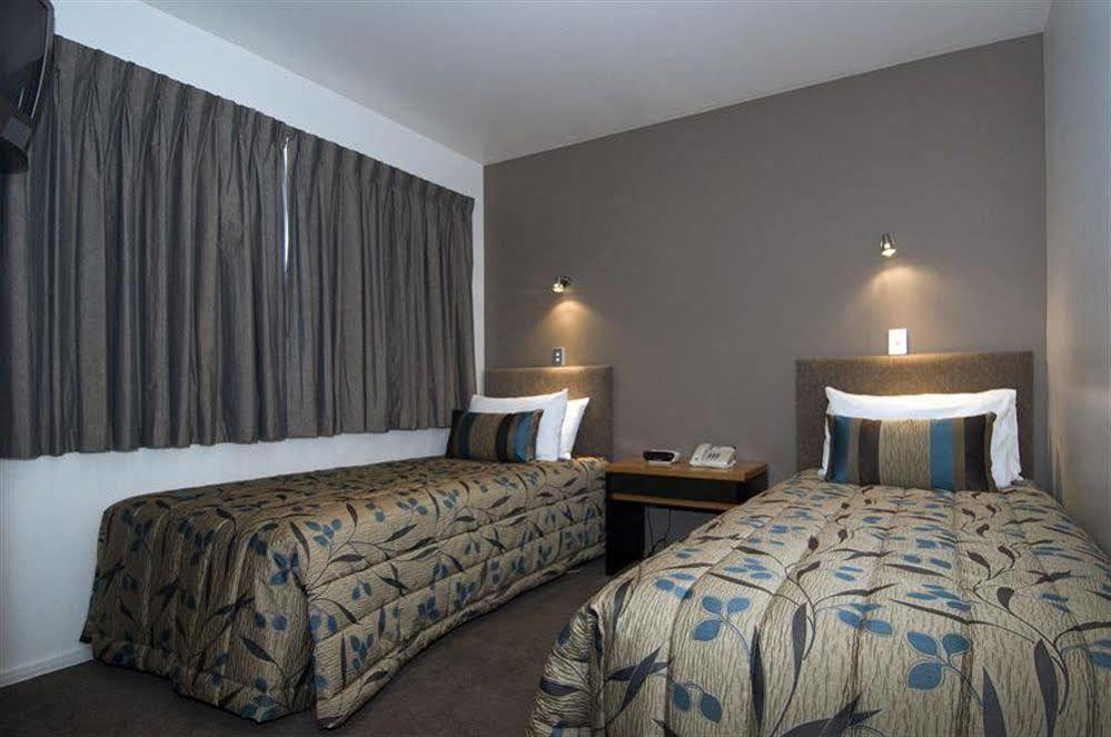 Fyffe On Riccarton Motel Christchurch Exterior photo